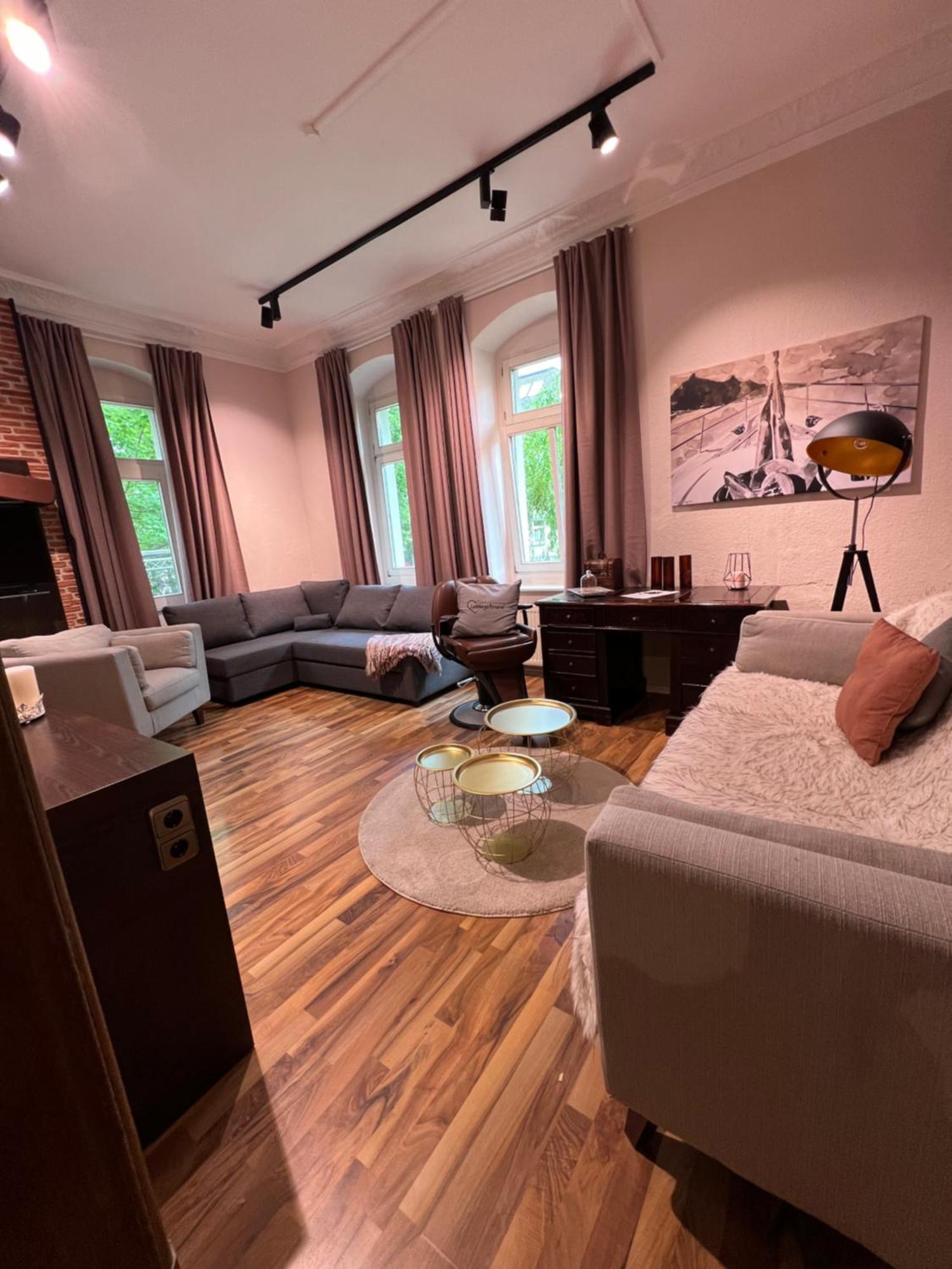 Charmante Ferienwohnung In Dresden Striesen - Frau Pie Appartement Extérieur photo